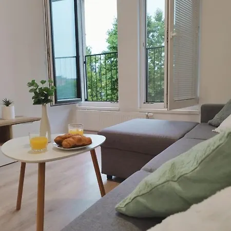 Sanya #3 * Ljubljana